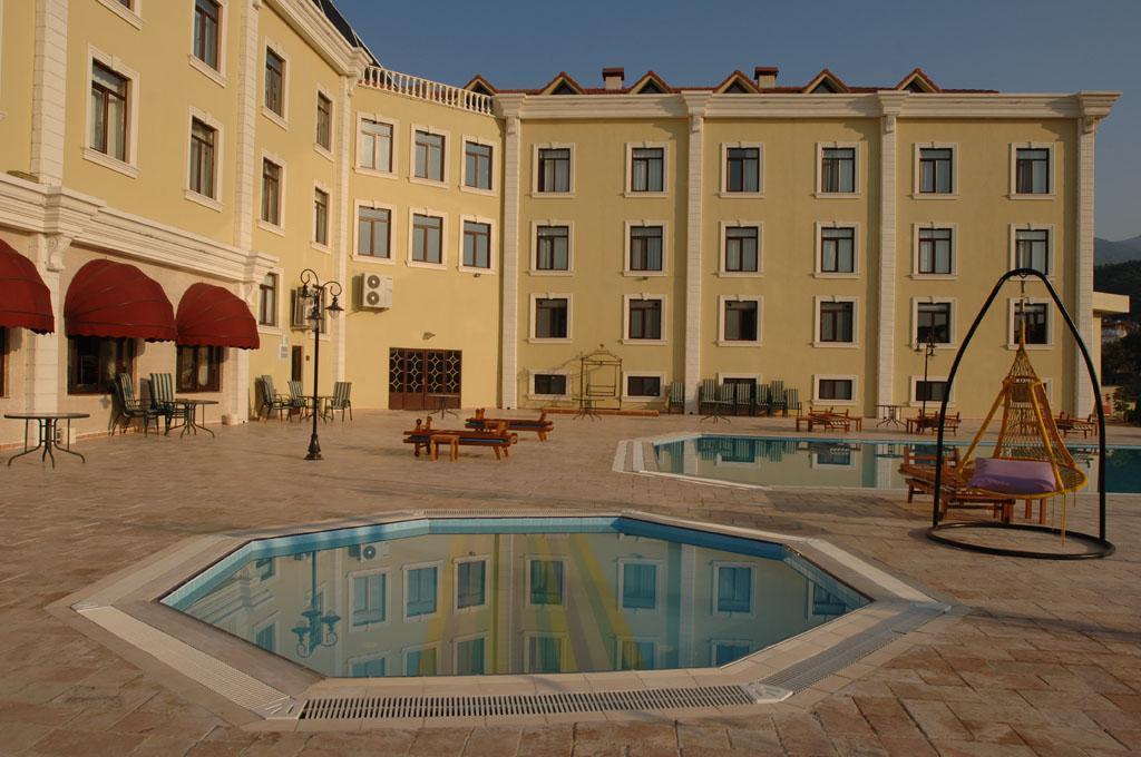 Gure Saruhan Thermal Akçay Esterno foto